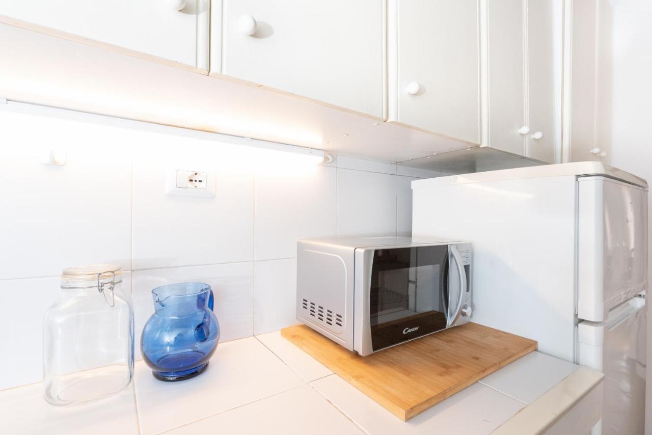 Stunning Campo De Fiori Apartment With Terrace Рим Екстериор снимка
